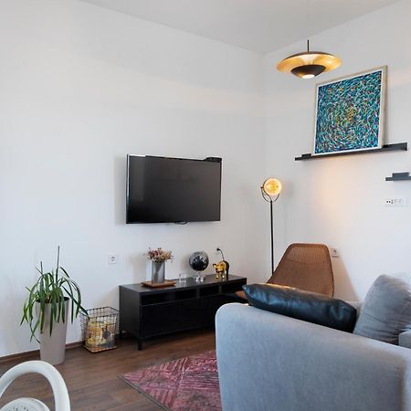 Polai Boutique Apartments With Free Parking Eksteriør bilde