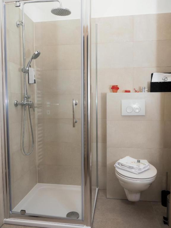 Polai Boutique Apartments With Free Parking Eksteriør bilde