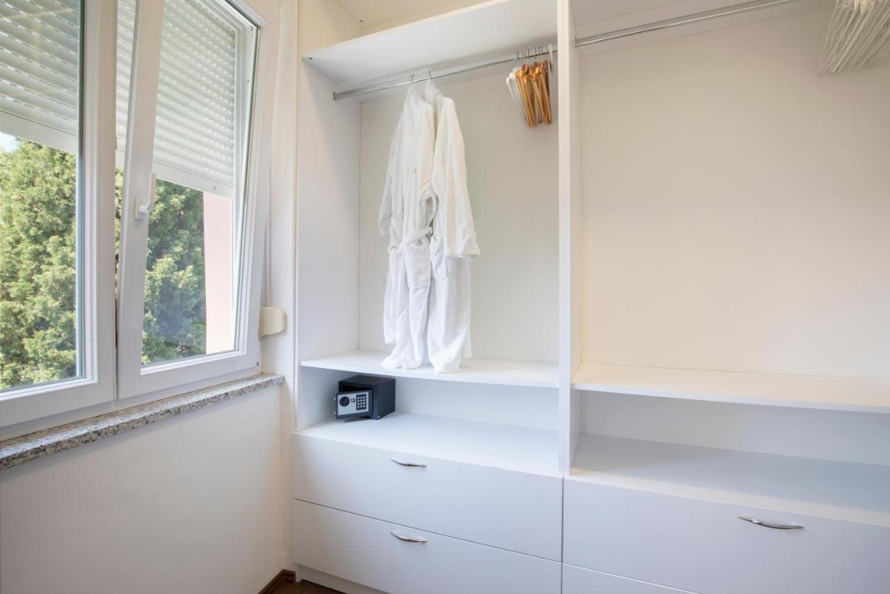 Polai Boutique Apartments With Free Parking Eksteriør bilde